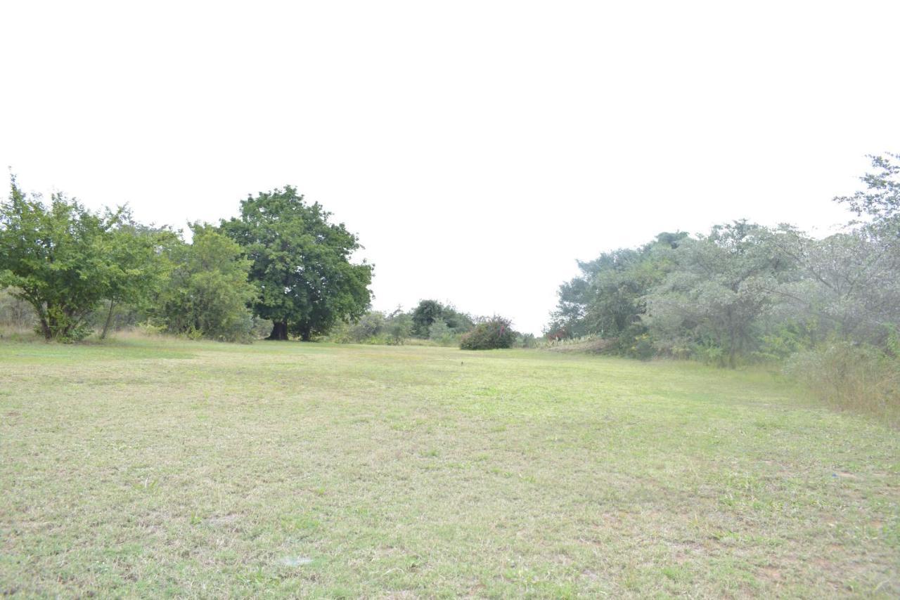 Copacopa Lodge And Conference Centre Punda Maria Luaran gambar