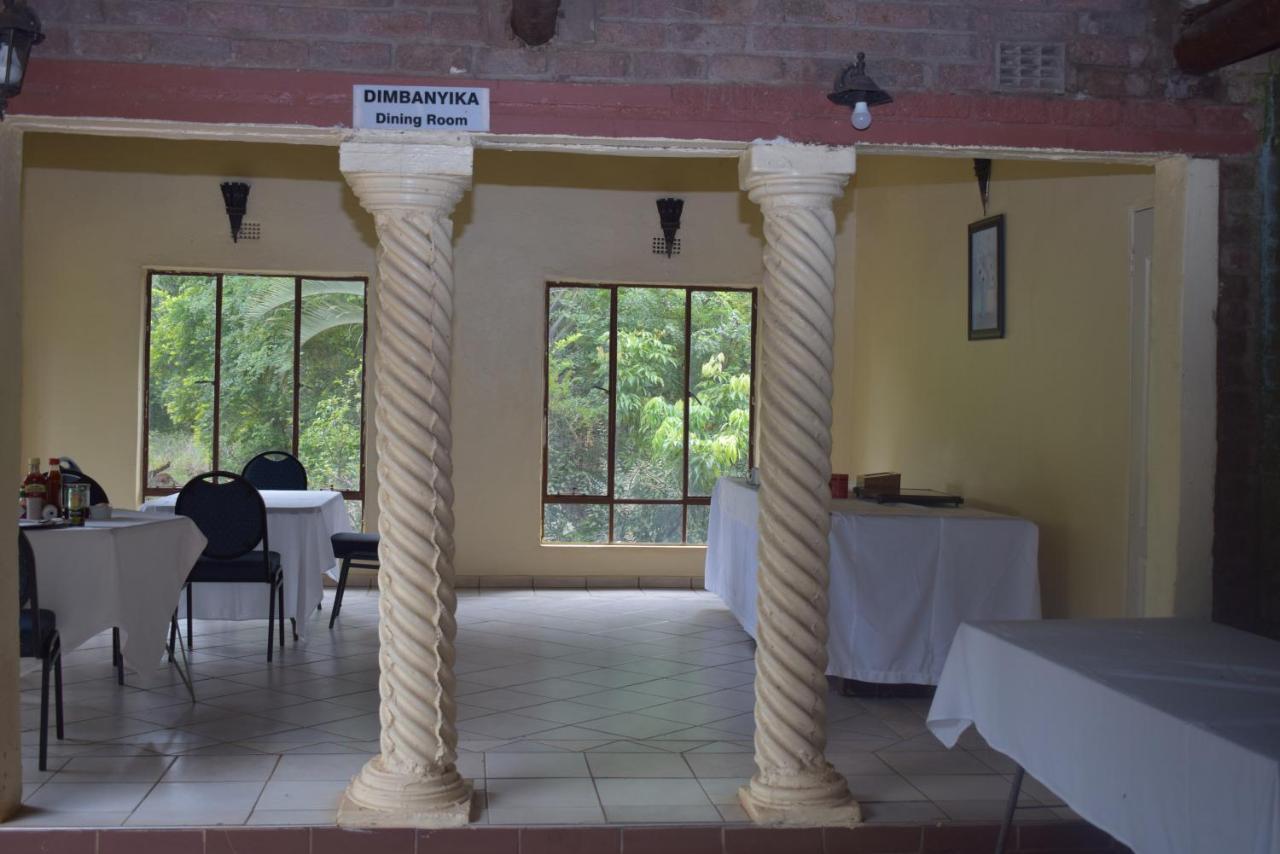 Copacopa Lodge And Conference Centre Punda Maria Luaran gambar