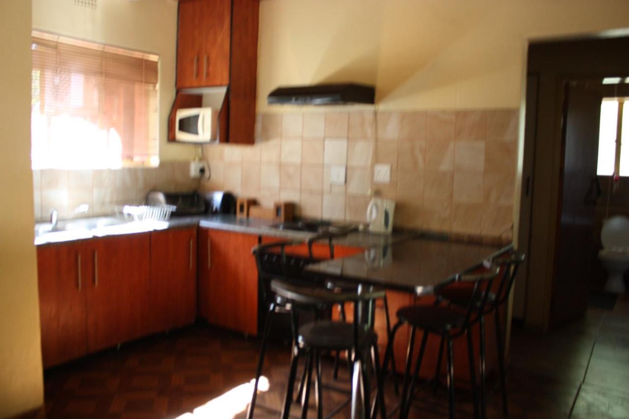 Copacopa Lodge And Conference Centre Punda Maria Luaran gambar
